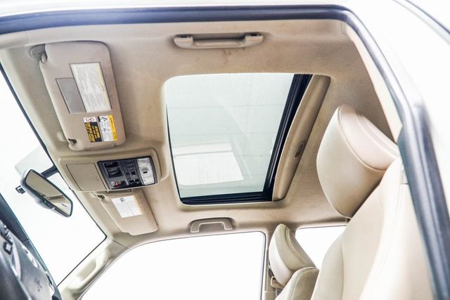 2017 Toyota 4Runner Limited 4WD - 22943521 - 34