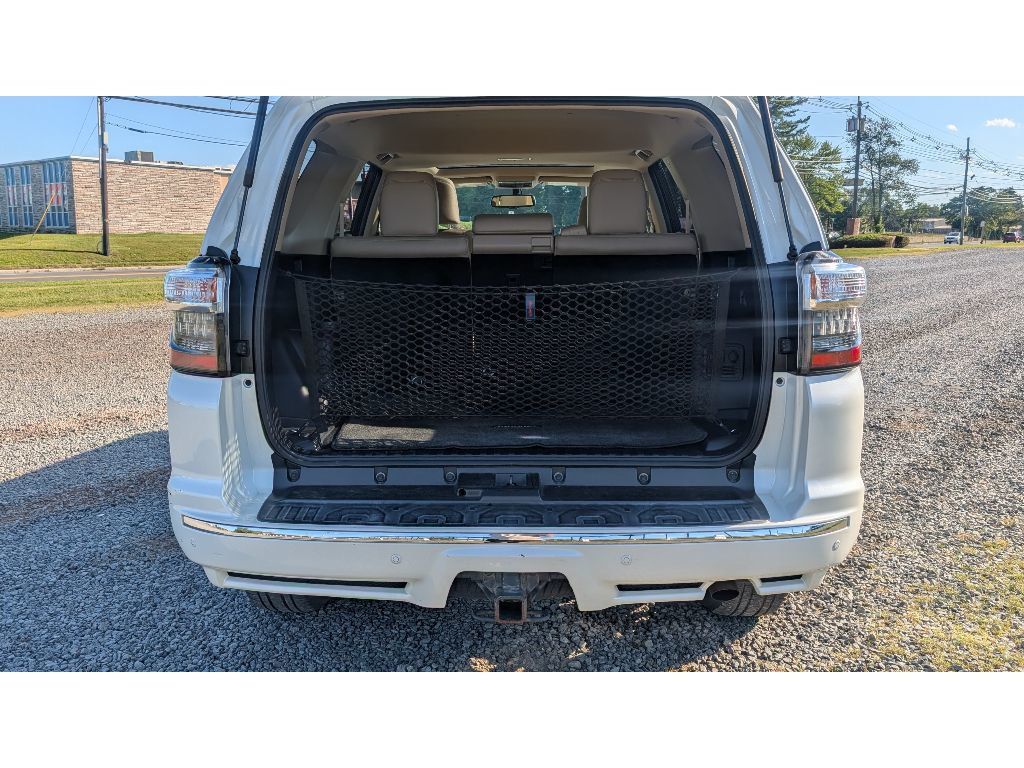 2017 Toyota 4Runner Limited 4WD photo 13