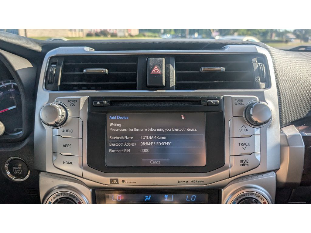 2017 Toyota 4Runner Limited 4WD photo 25