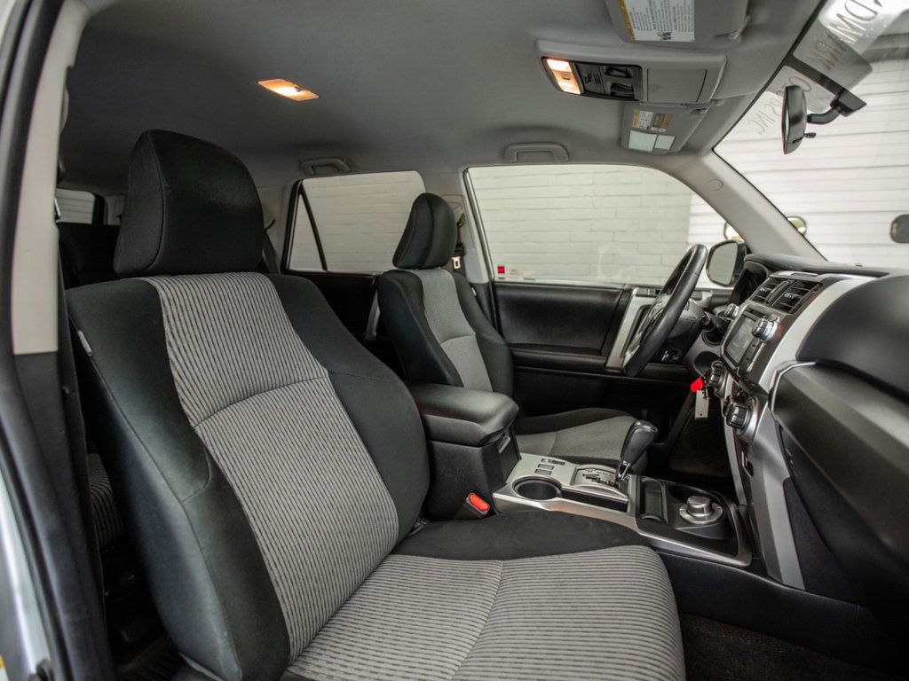 2017 Toyota 4Runner Limited SR5 Premium TRD Pro photo 20