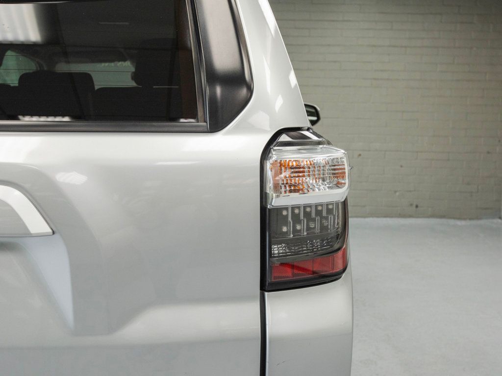 2017 Toyota 4Runner Limited SR5 Premium TRD Pro photo 26