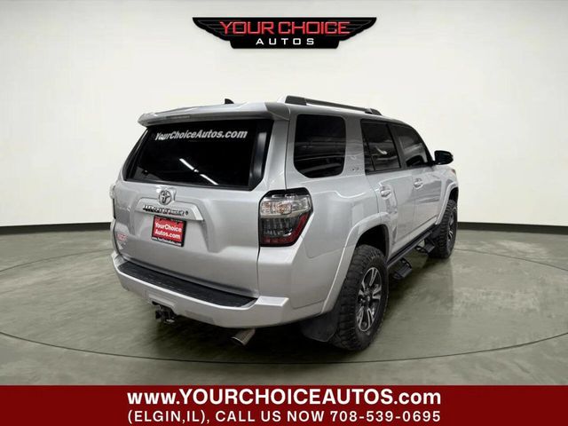 2017 Toyota 4Runner SR5 4WD - 23022340 - 6