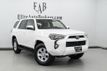 2017 Toyota 4Runner SR5 4WD - 22733273 - 43