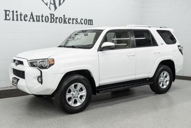 2017 Toyota 4Runner SR5 4WD - 22733273 - 45