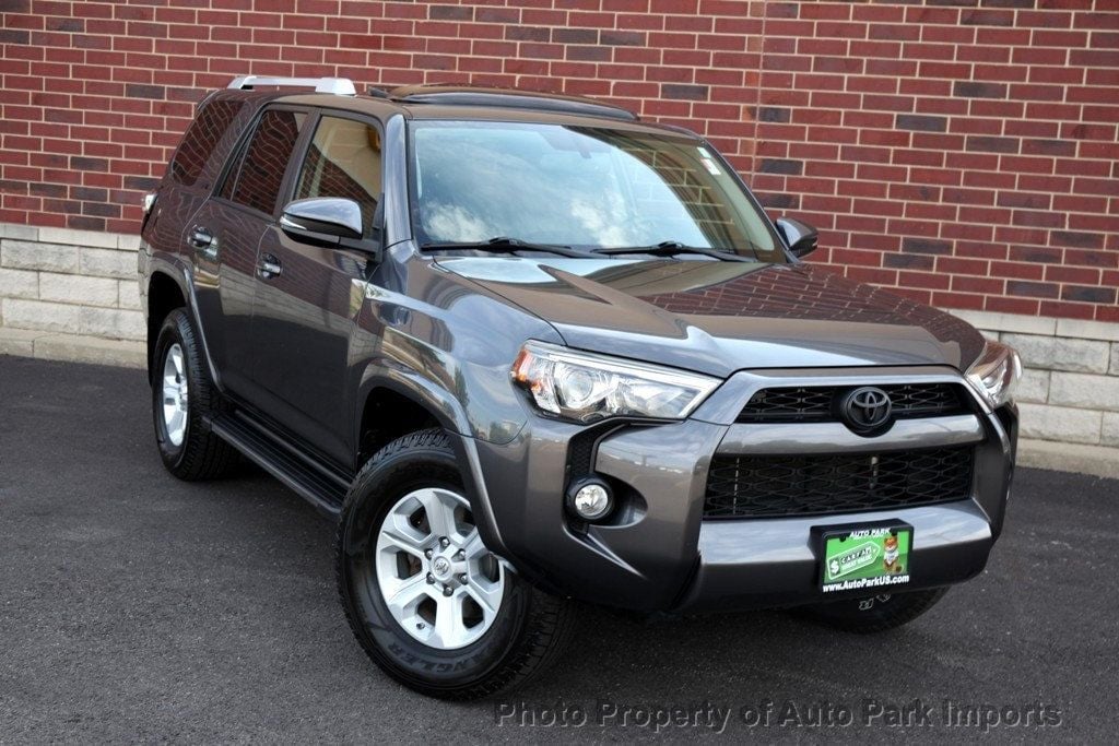 2017 Toyota 4Runner SR5 Premium 4WD photo 9