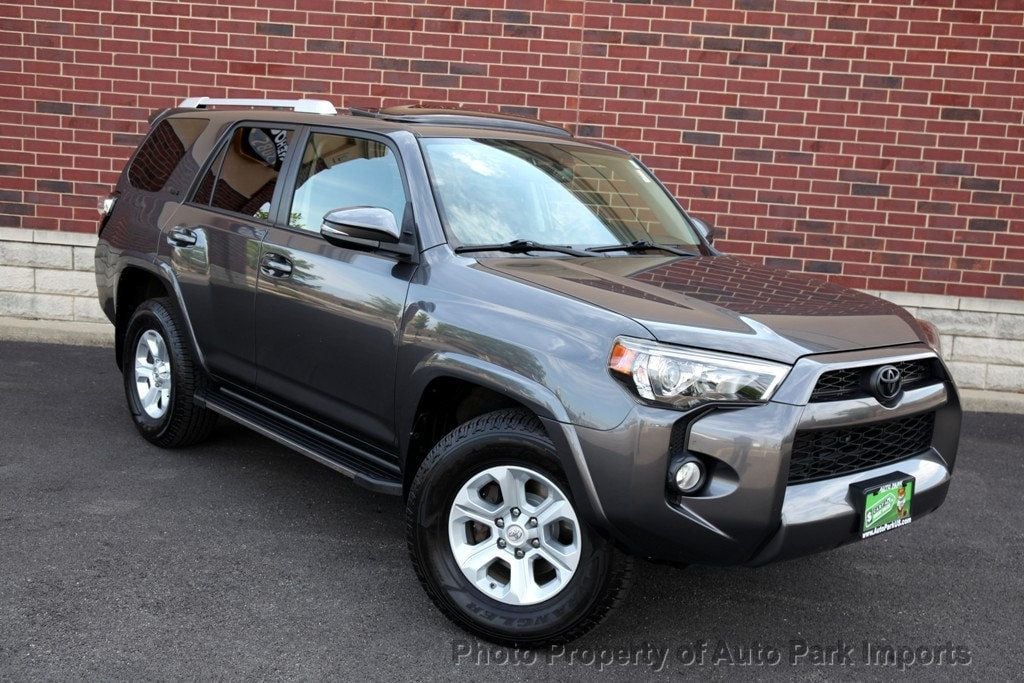 2017 Toyota 4Runner SR5 Premium 4WD photo 10