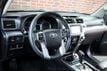 2017 Toyota 4Runner SR5 Premium 4WD - 22872213 - 23