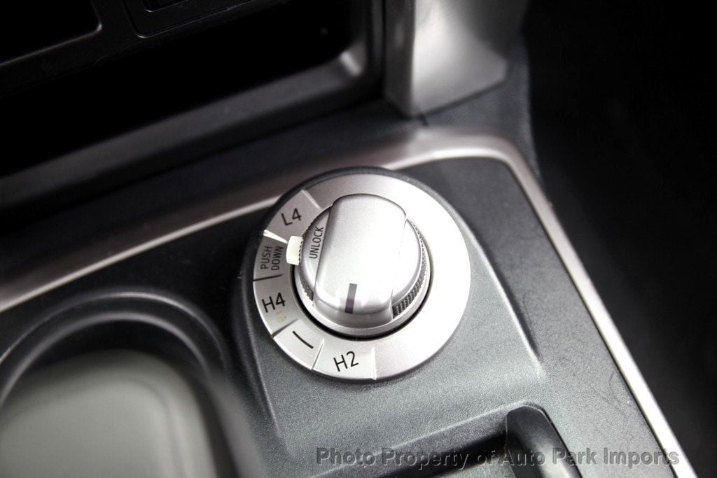 2017 Toyota 4Runner SR5 Premium 4WD photo 42
