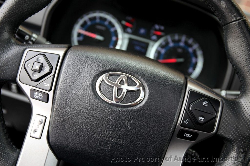 2017 Toyota 4Runner SR5 Premium 4WD photo 44