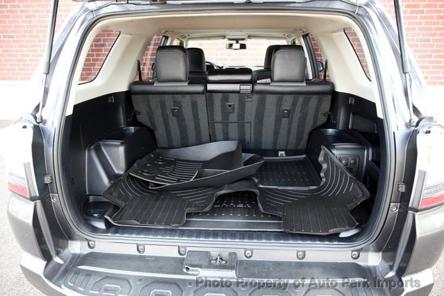 2017 Toyota 4Runner SR5 Premium 4WD - 22872213 - 54