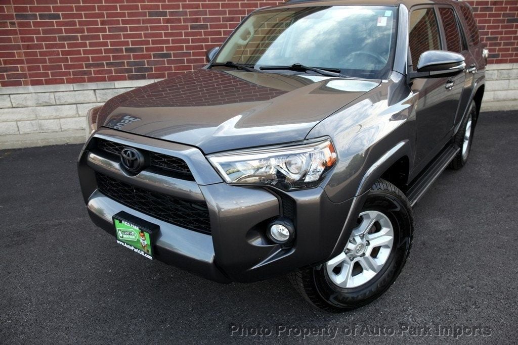 2017 Toyota 4Runner SR5 Premium 4WD photo 8