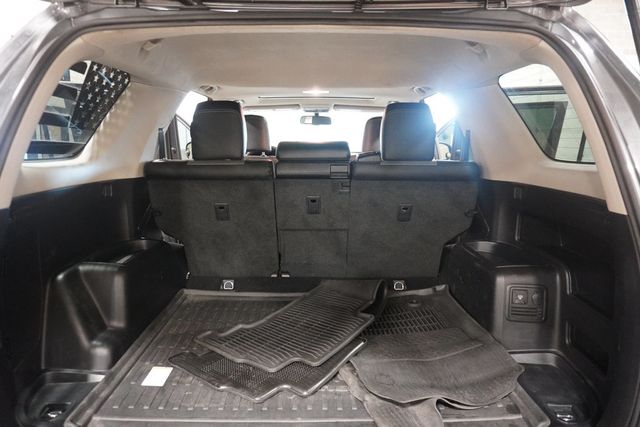 2017 Toyota 4Runner SR5 Premium 4WD - 22995599 - 8