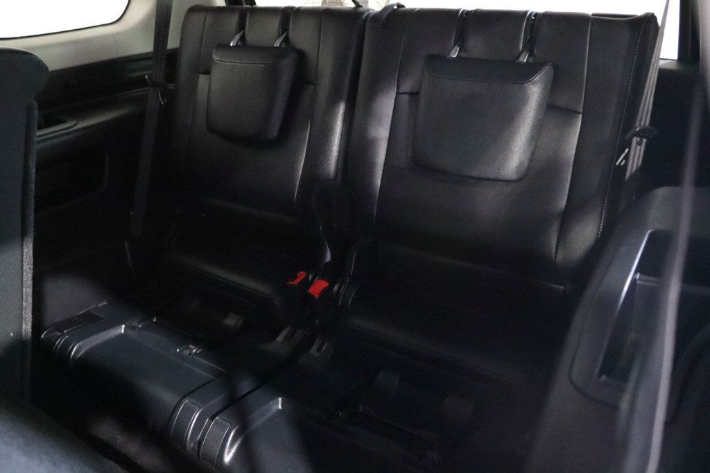 2017 Toyota 4Runner SR5 Premium 4WD - 23036355 - 9