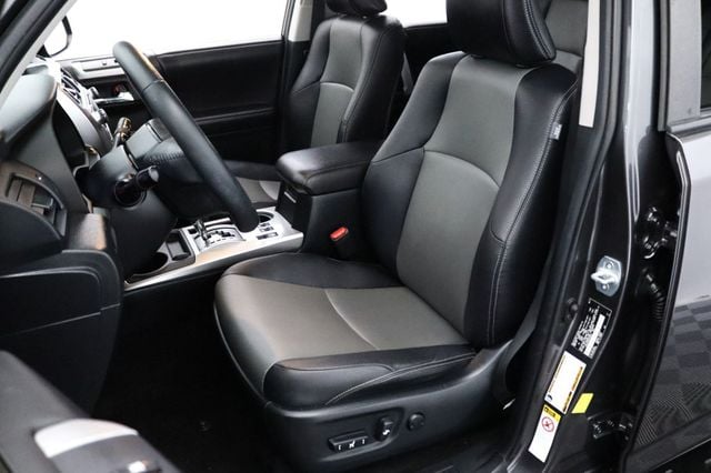 2017 Toyota 4Runner SR5 Premium 4WD - 23036355 - 10