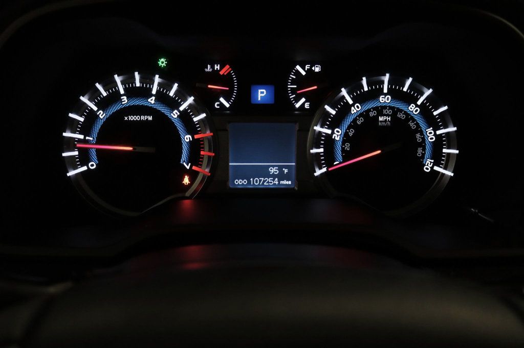 2017 Toyota 4Runner SR5 Premium 4WD - 23036355 - 17