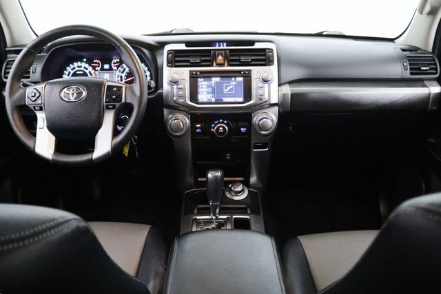 2017 Toyota 4Runner SR5 Premium 4WD - 23036355 - 18