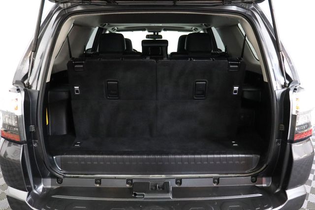 2017 Toyota 4Runner SR5 Premium 4WD - 23036355 - 27