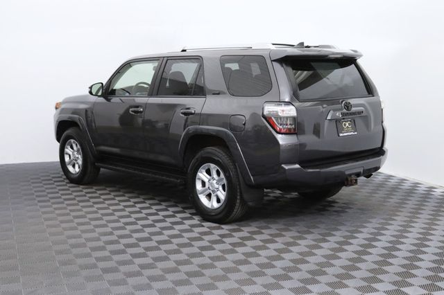 2017 Toyota 4Runner SR5 Premium 4WD - 23036355 - 4