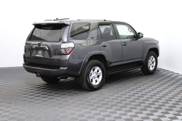 2017 Toyota 4Runner SR5 Premium 4WD - 23036355 - 6