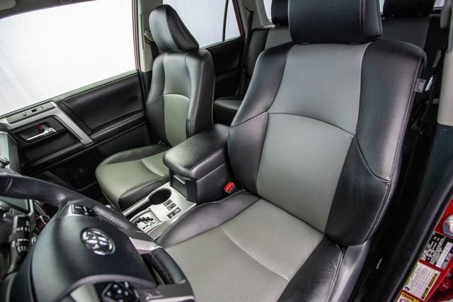 2017 Toyota 4Runner SR5 Premium 4WD - 22904787 - 18