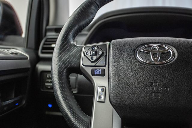 2017 Toyota 4Runner SR5 Premium 4WD - 22904787 - 48