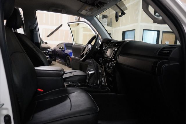 2017 Toyota 4Runner TRD Off Road 4WD - 23066760 - 12