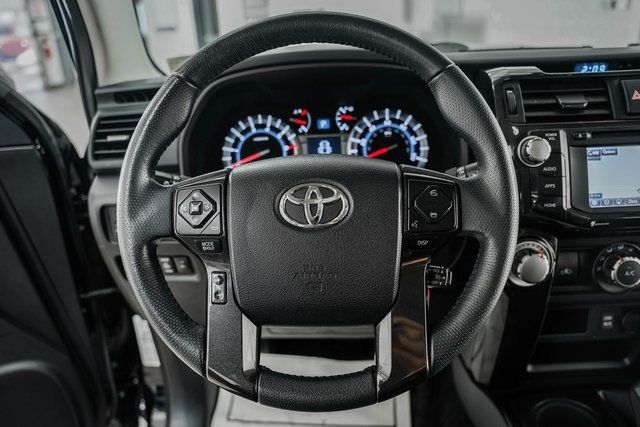 2017 Toyota 4Runner TRD Off Road Premium 4WD - 22373958 - 33