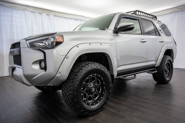 2017 Toyota 4Runner TRD Off Road Premium 4WD - 22721825 - 28