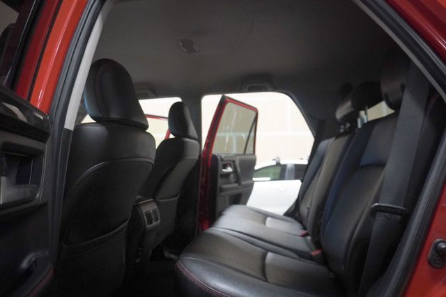 2017 Toyota 4Runner TRD Pro 4WD - 23087893 - 17