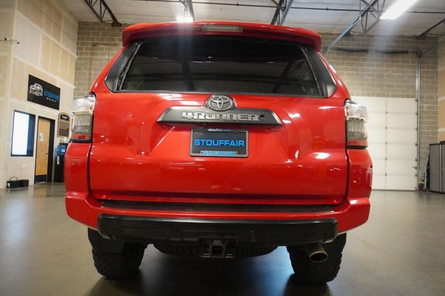 2017 Toyota 4Runner TRD Pro 4WD - 23087893 - 6