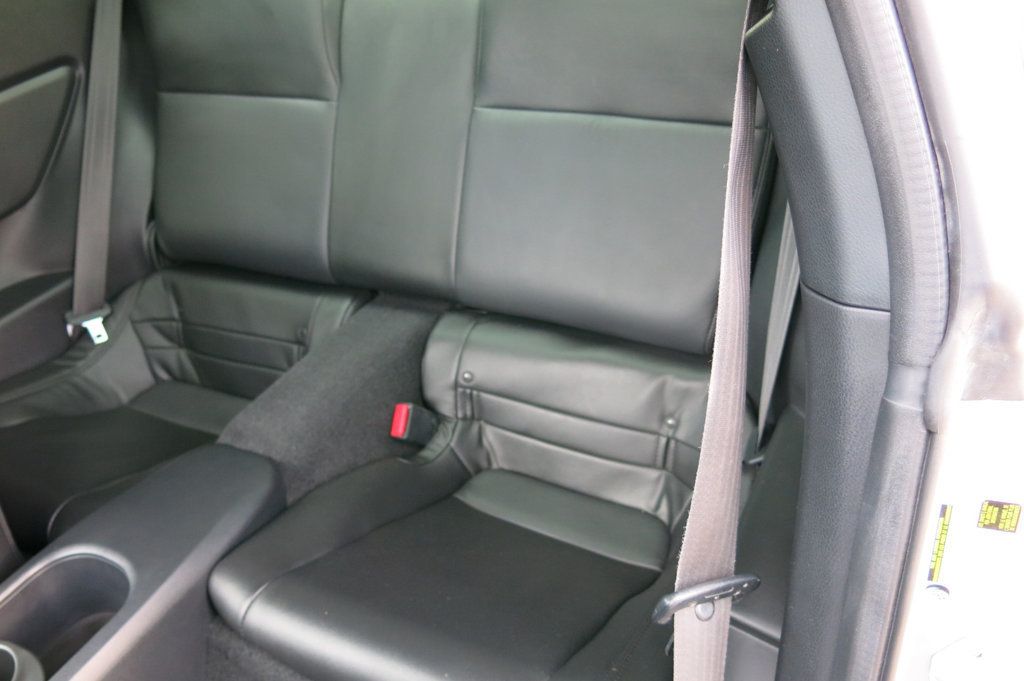 2017 Toyota GR86 Base photo 15