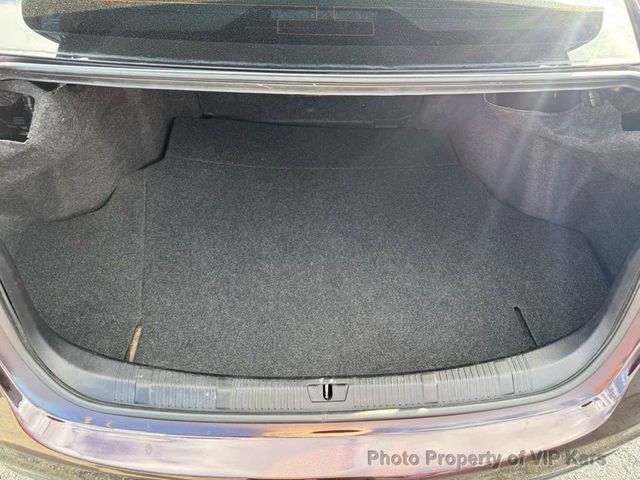 2017 Toyota Avalon XLE - 22986812 - 16