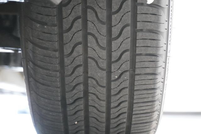 2017 Toyota Camry  - 22968883 - 24