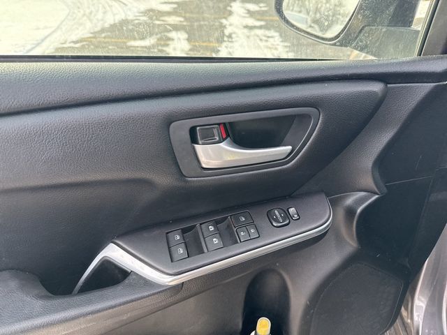 2017 Toyota Camry  - 22974625 - 6