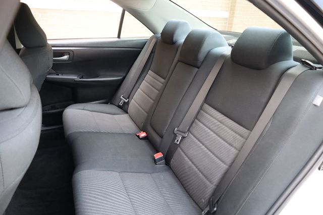 2017 Toyota Camry  - 22932878 - 13