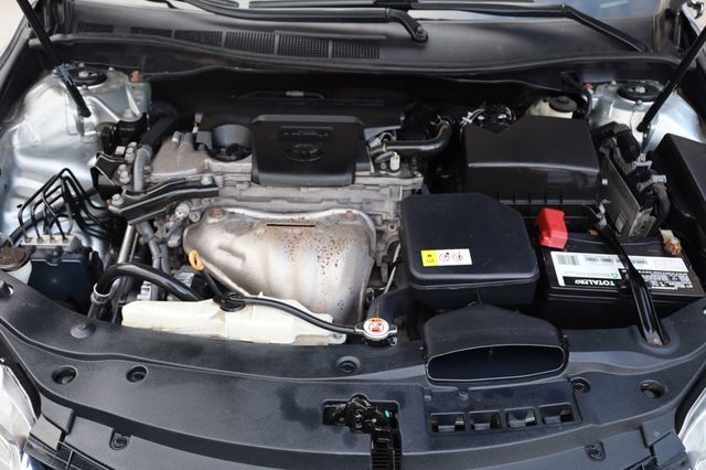 2017 Toyota Camry  - 22932878 - 19