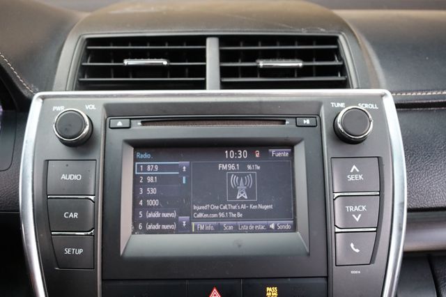 2017 Toyota Camry  - 22932878 - 32