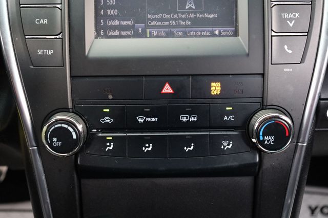 2017 Toyota Camry  - 22932878 - 33