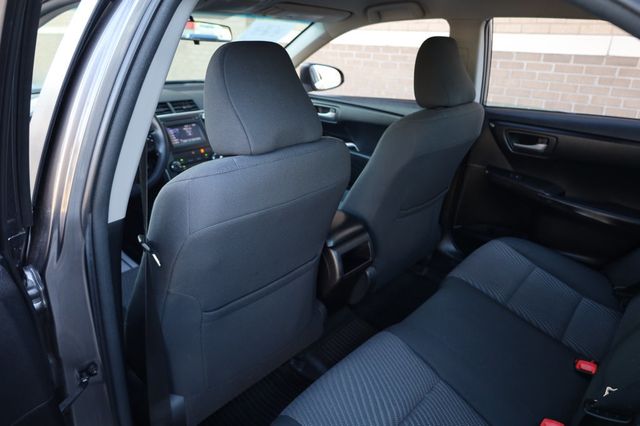 2017 Toyota Camry  - 22939909 - 17