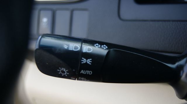 2017 Toyota Camry 3 MONTH WARRANTY , JUST SERVICED , VERY CLEAN INSIDE AND OUT  - 23012598 - 15