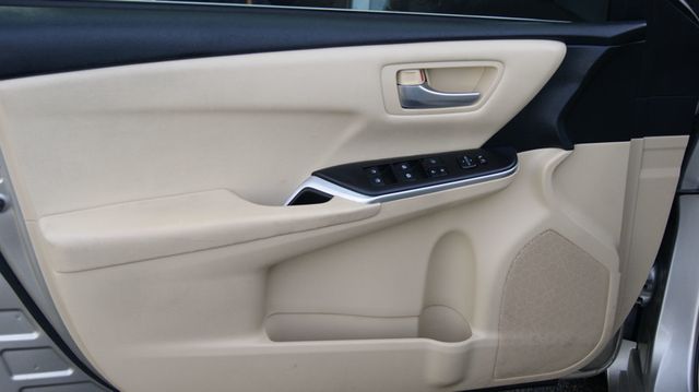 2017 Toyota Camry 3 MONTH WARRANTY , JUST SERVICED , VERY CLEAN INSIDE AND OUT  - 23012598 - 25