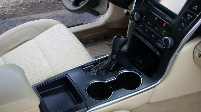 2017 Toyota Camry 3 MONTH WARRANTY , JUST SERVICED , VERY CLEAN INSIDE AND OUT  - 23012598 - 44