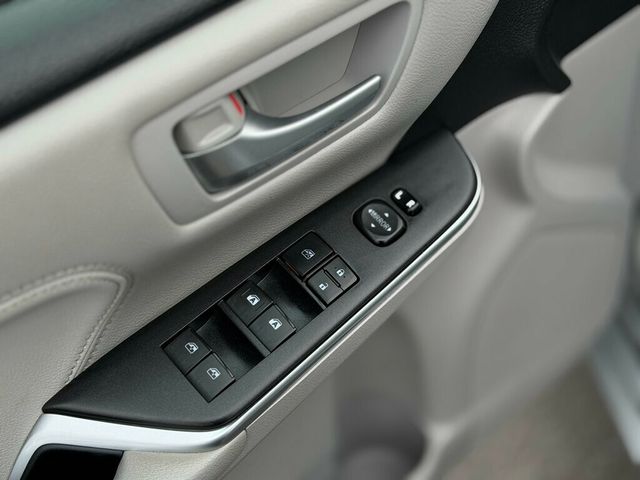 2017 Toyota Camry HYBRID - 22986388 - 12