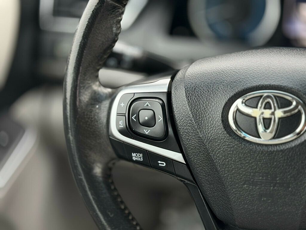 2017 Toyota Camry HYBRID - 22986388 - 23