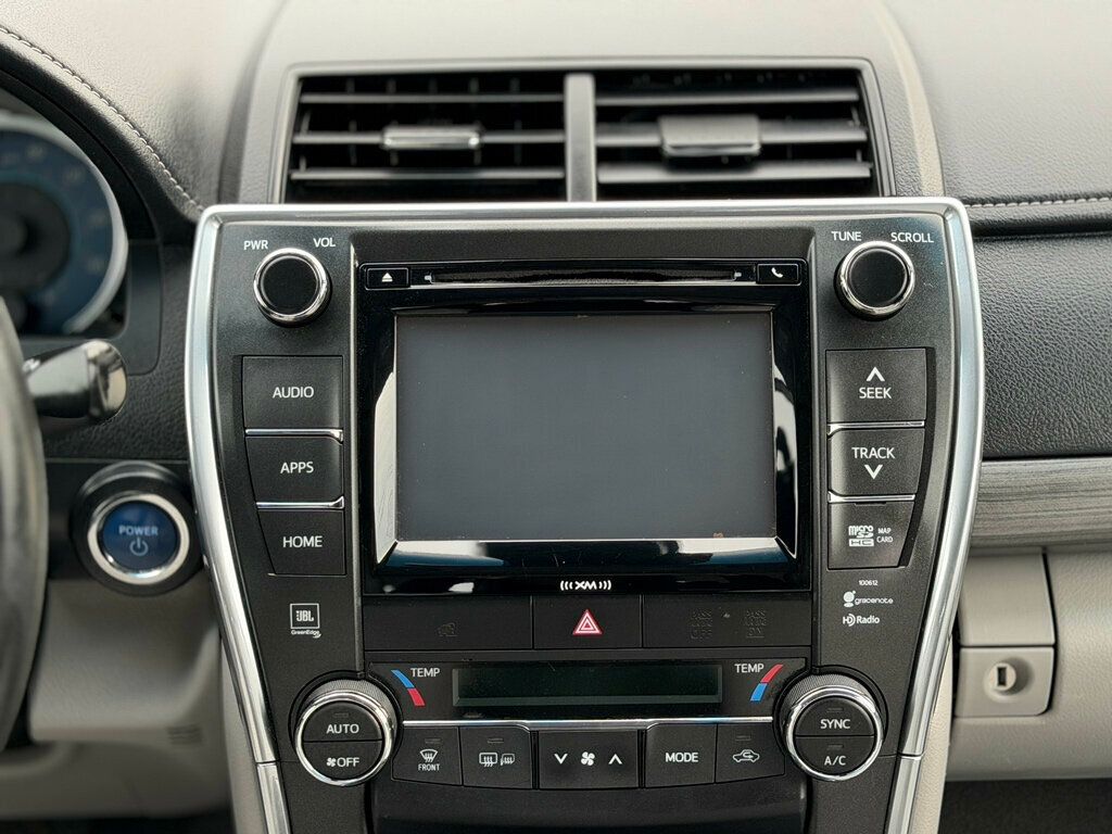 2017 Toyota Camry HYBRID - 22986388 - 25