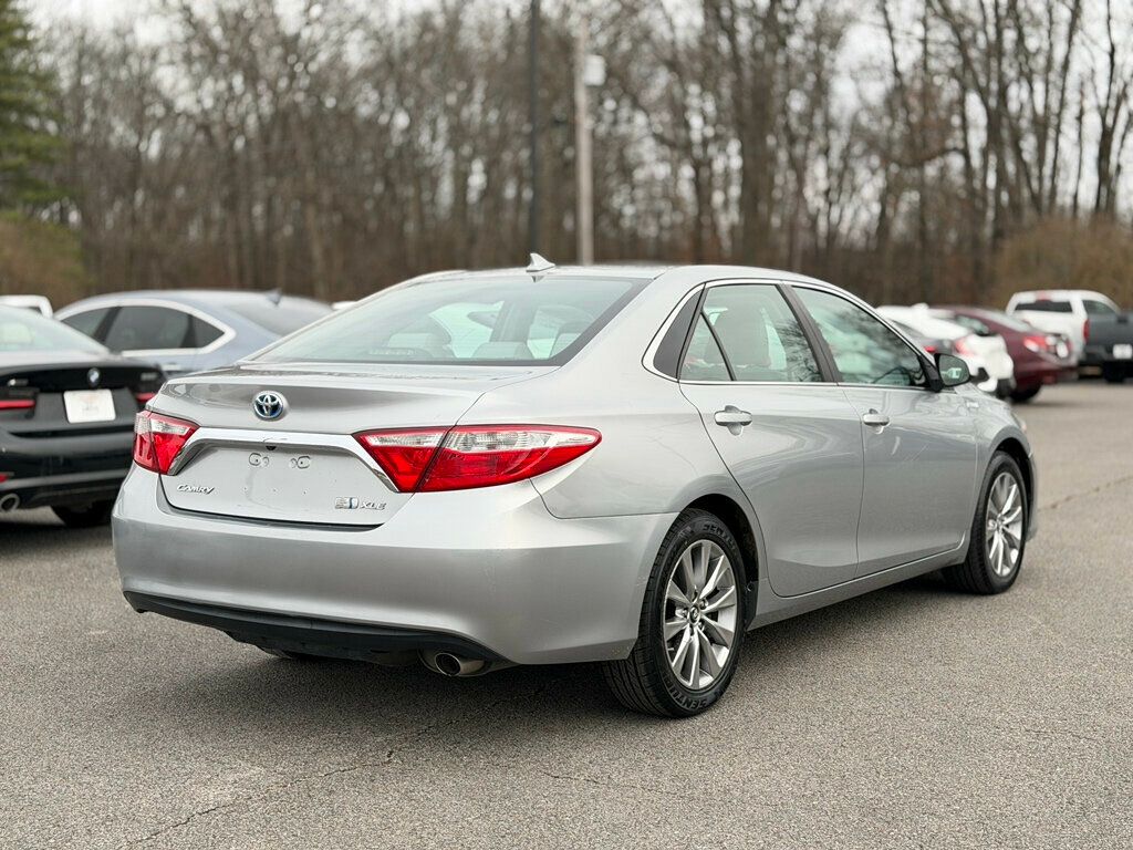 2017 Toyota Camry HYBRID - 22986388 - 7