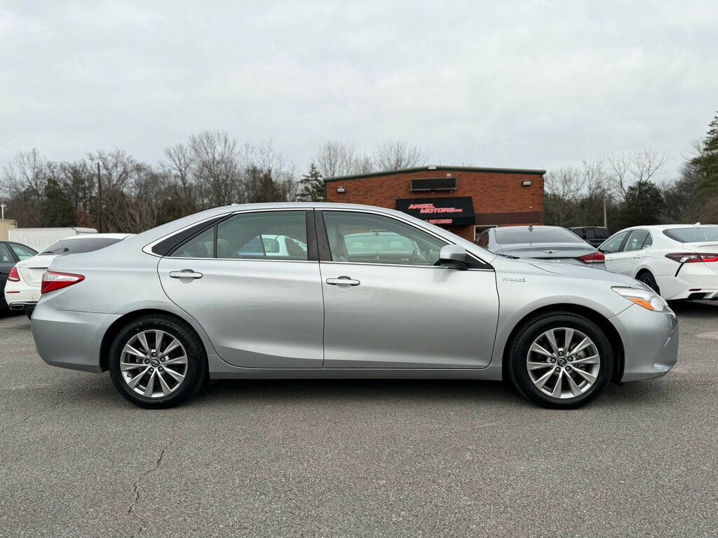2017 Toyota Camry HYBRID - 22986388 - 8