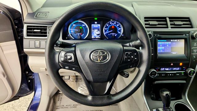 2017 Toyota Camry Hybrid LE CVT - 23040983 - 12