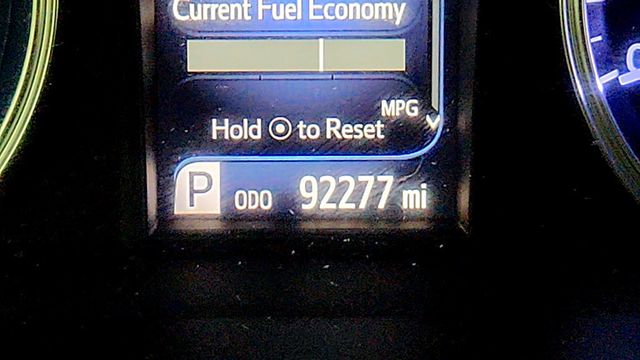 2017 Toyota Camry Hybrid LE CVT - 23040983 - 14