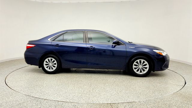 2017 Toyota Camry Hybrid LE CVT - 23040983 - 3